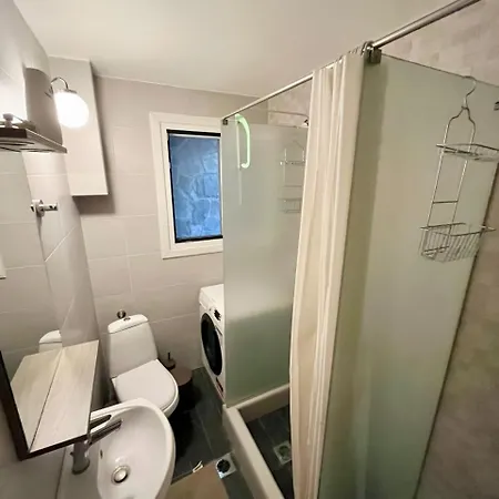 Apartman Spacious 4 Bedroom By Agios Dimitrios