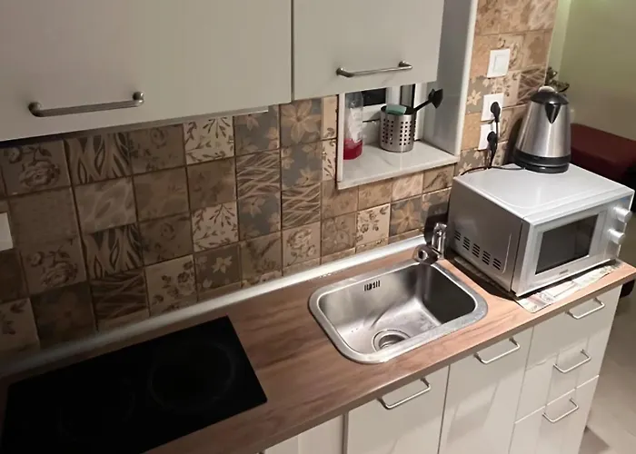 Apartment Spacious 4 Bedroom By Agios Dimitrios *