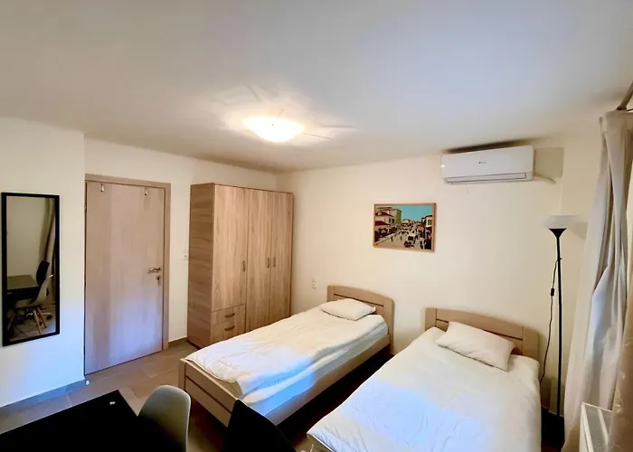 Spacious 4 Bedroom By Agios Dimitrios 아파트 테살로니키